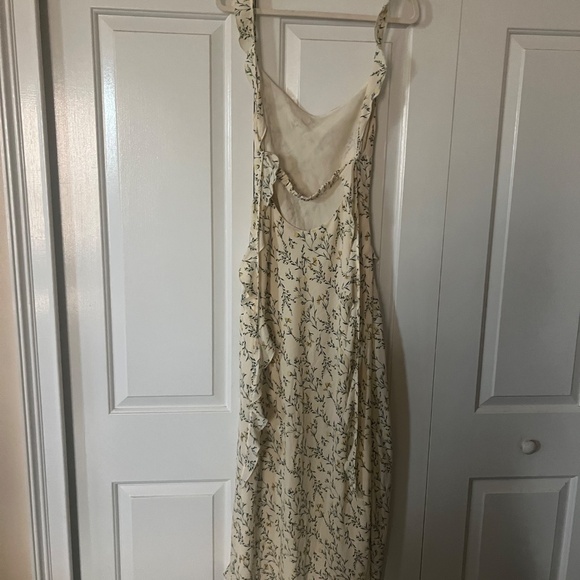 Avondale Dress (yellow floral) - Picture 6 of 13